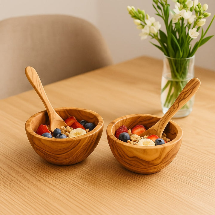 Müslischale aus Olivenholz mit Löffel - Elysera