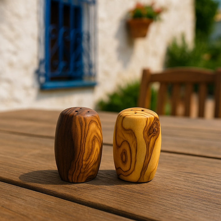 Salz- & Pfefferstreuer-Set aus Olivenholz (2-teilig) - Elysera