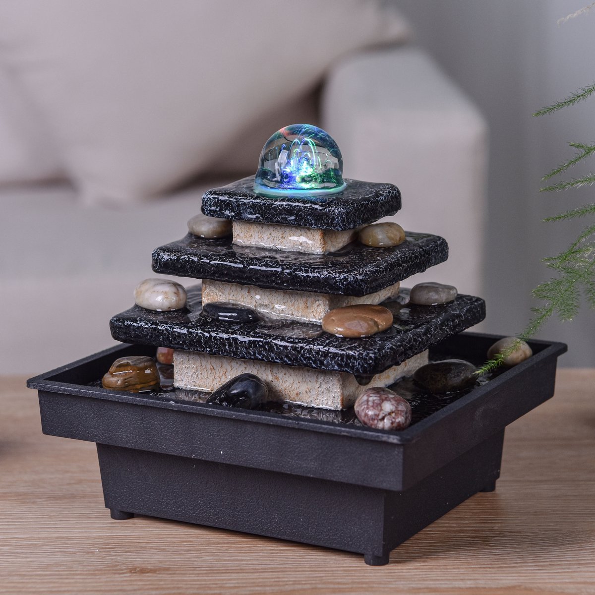 Zimmerbrunnen – Eka im Tempeldesign und farbigem LED-Licht - Elysera