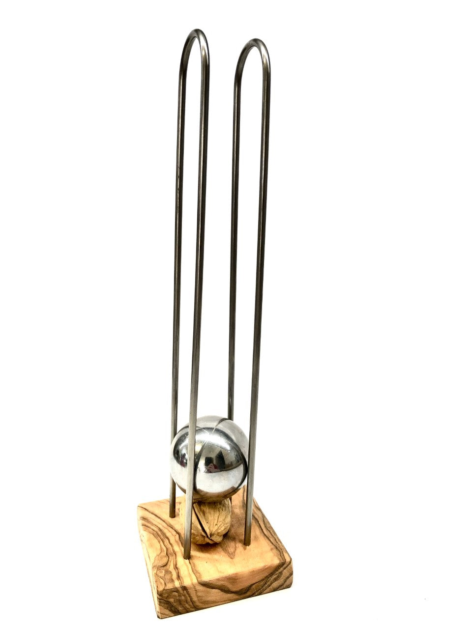 Nussknacker mit Kanonenkugel aus Olivenholz