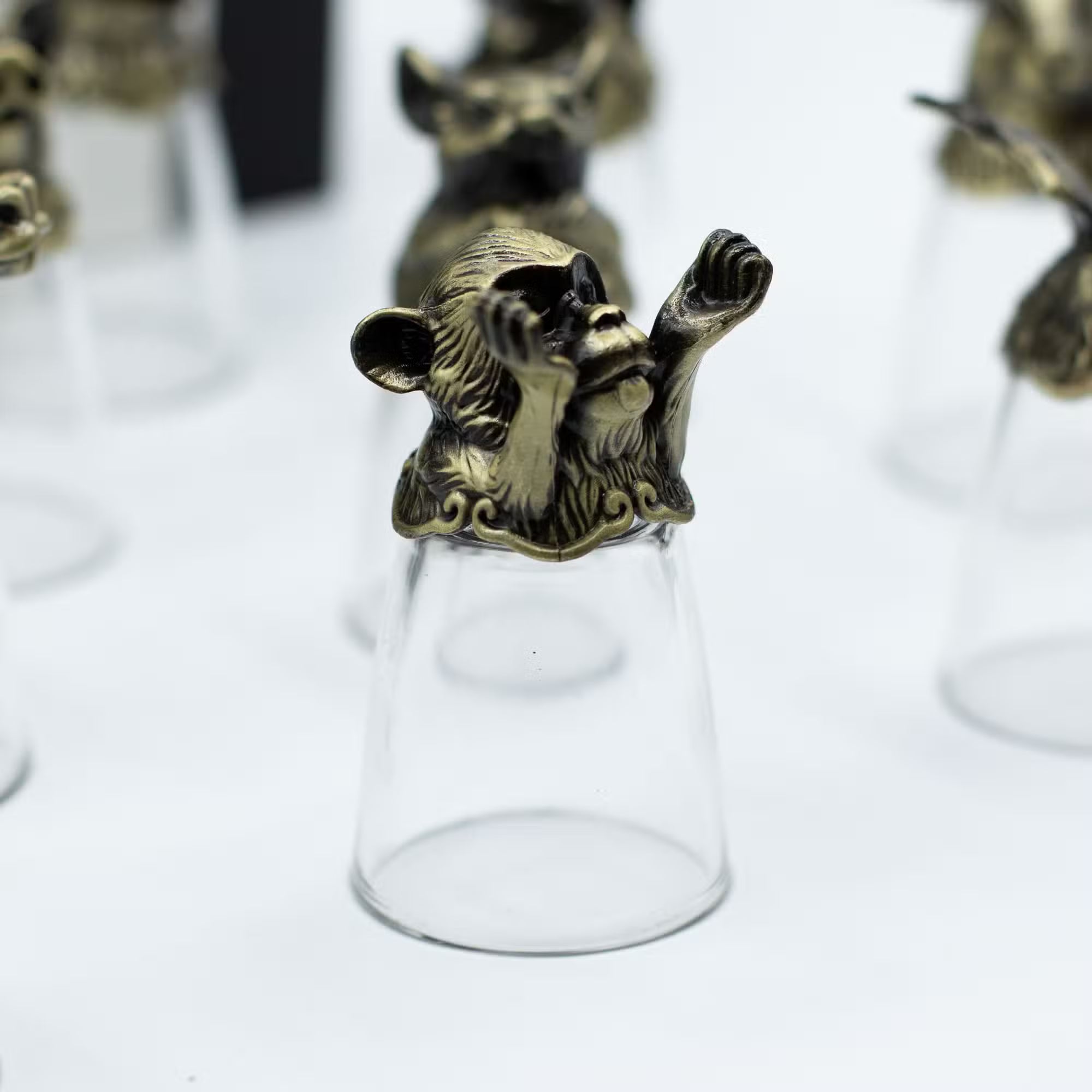 Schnapsglas-Set chinesische Tierkreiszeichen Geschenkbox